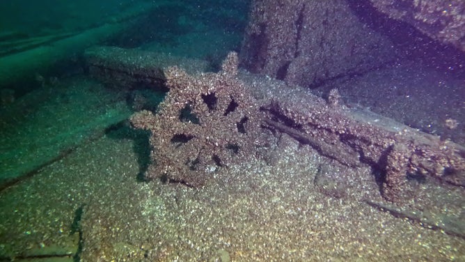 Photo of the F.J. King on the floor of Lake Michigan.