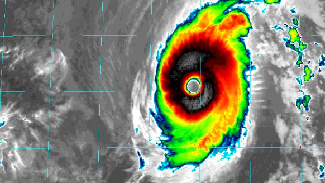 Hurricane Iselle (2014) satellite photo
