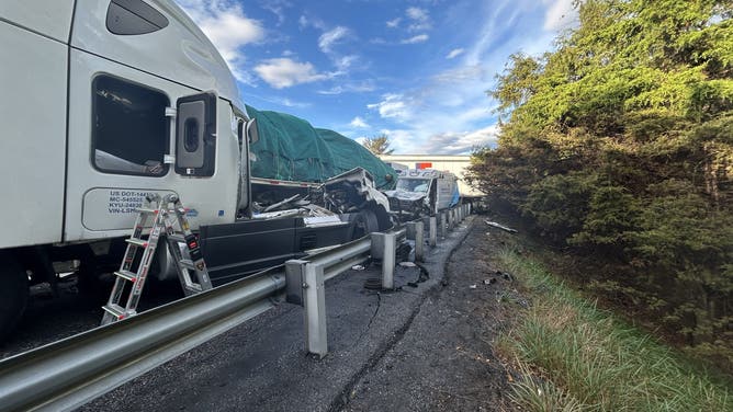 Crash along I-81 in Rockbridge, Va., kills 1, injures several.