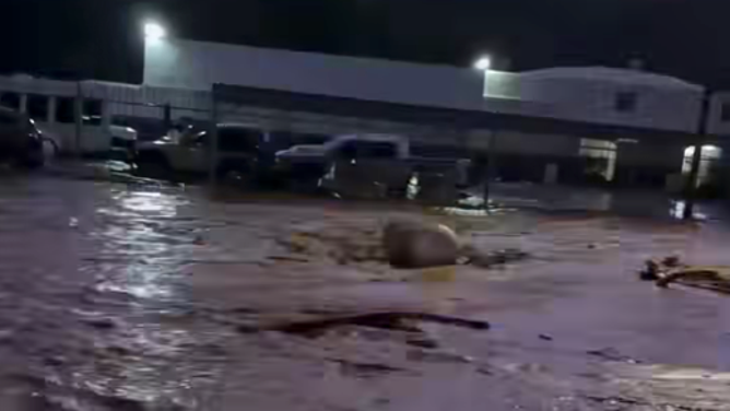 At least 3 dead, 1,000 propane tanks washed downstream in Arizona flash flooding