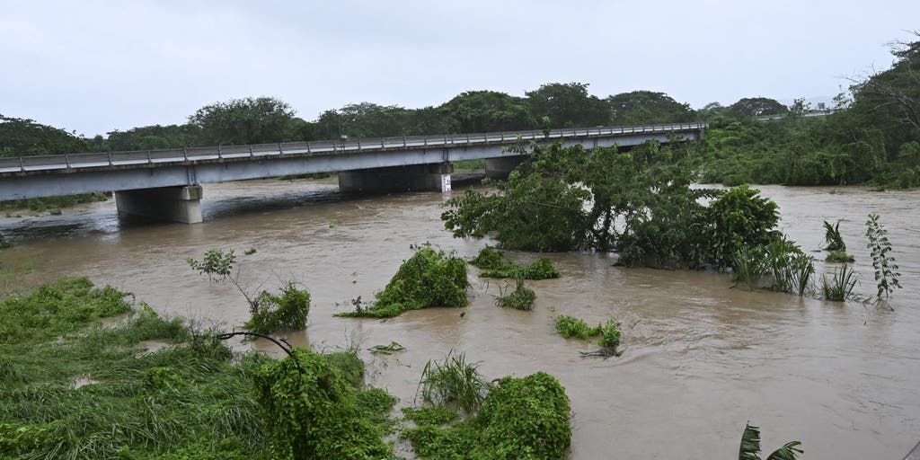 Hurricane Melissa's devastating eyewall carves path of destruction through Montego Bay, western Jamaica