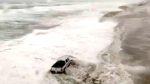 Watch: Nor'easter creates nasty surf, damaging winds and coastal flooding