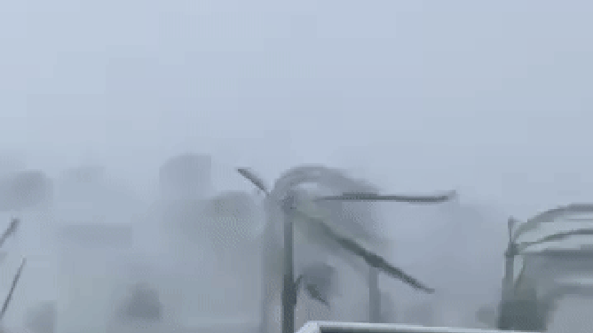 Intense winds from Hurricane Melissa pummel Montego Bay, Jamaica