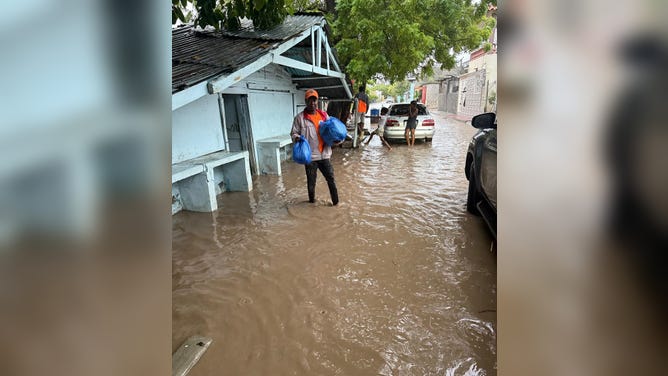 Damage in Dominican Republic from TS Melissa