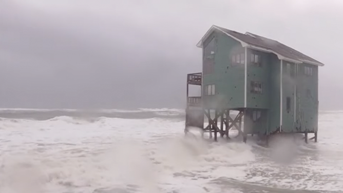 Live: Watch video showing Outer Banks home on verge of collapse as nor'easter batters North Carolina coast