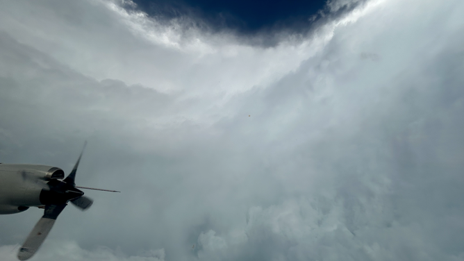 Hurricane Hunters fly into Hurricane Melissa