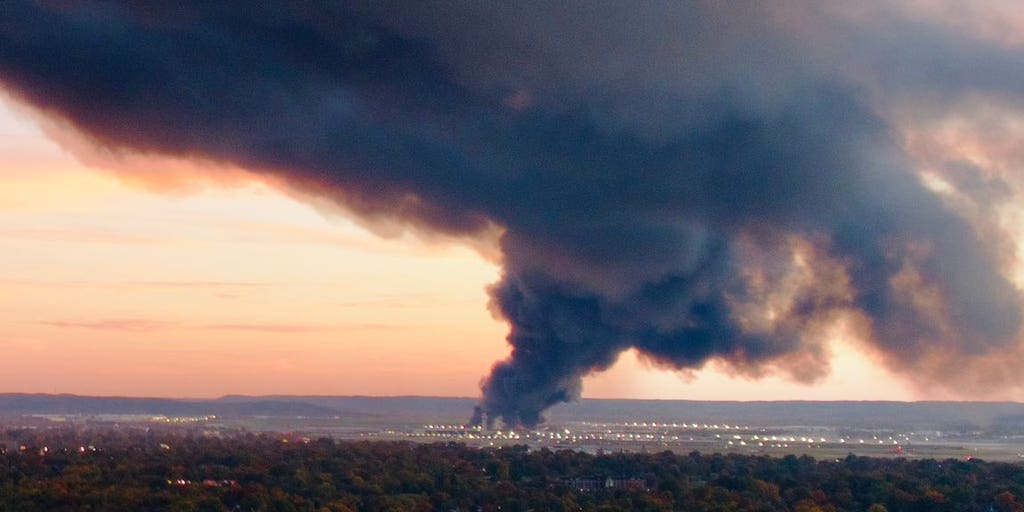 Smoke from UPS plane crash at Louisville Muhammad Ali International Airport seen on radar