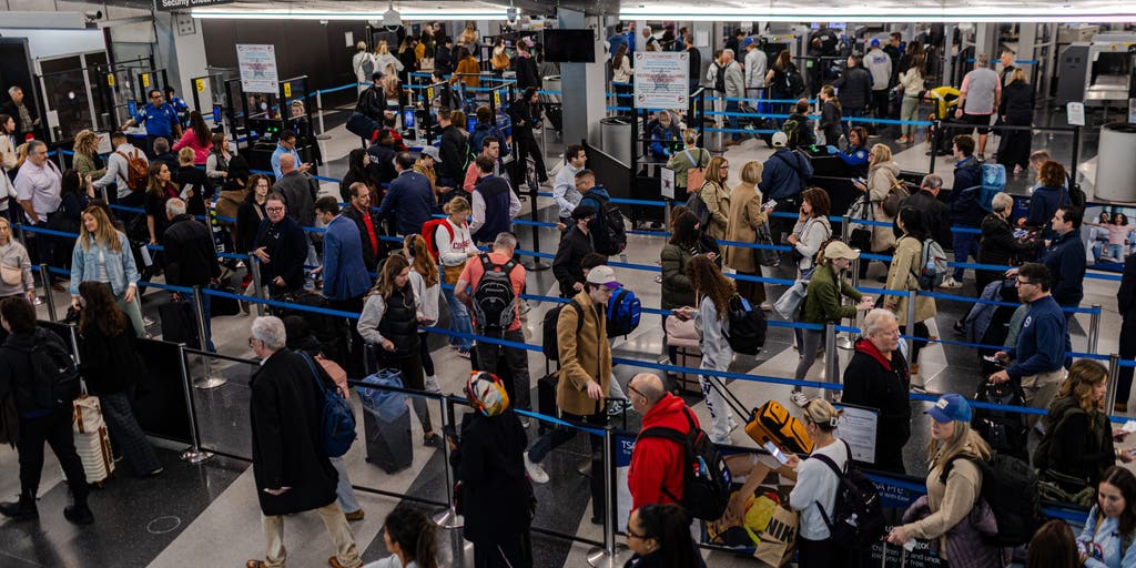These are expected to be the 10 busiest US airports this Thanksgiving