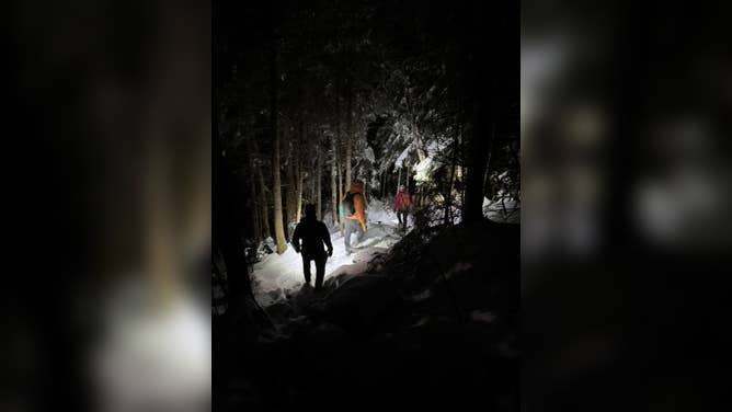 Two unprepared hikers in Vermont rescued by Stowe Mountain Rescue team.