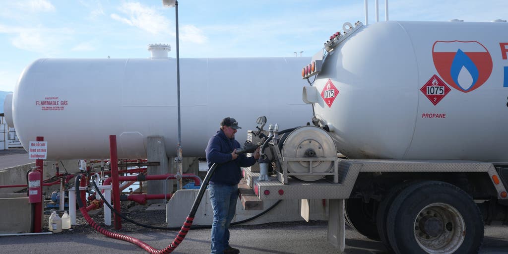 Propane shortage prompts state of emergency in New Jersey as bitter cold hangs over Northeast