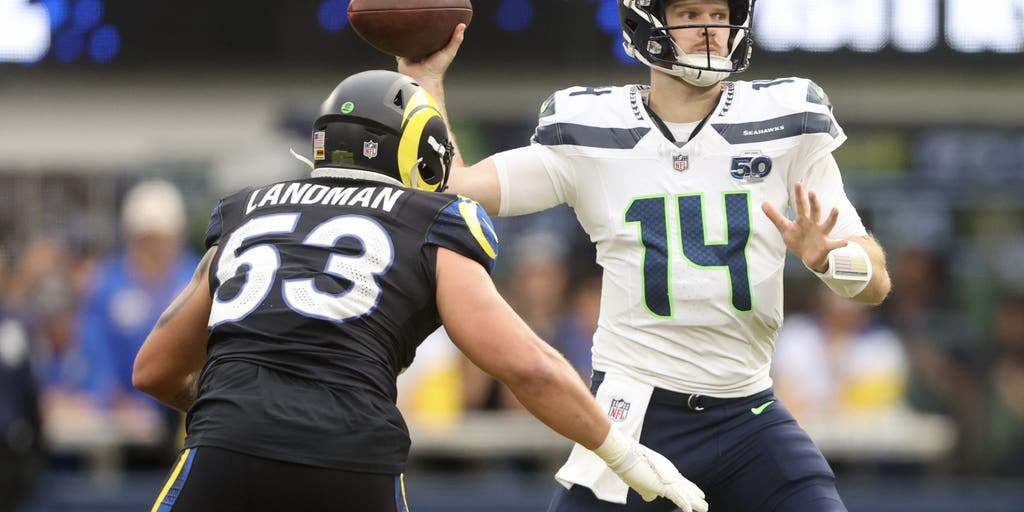 Seattle Seahawks face off against the Los Angeles Rams in primetime Week 15 matchup