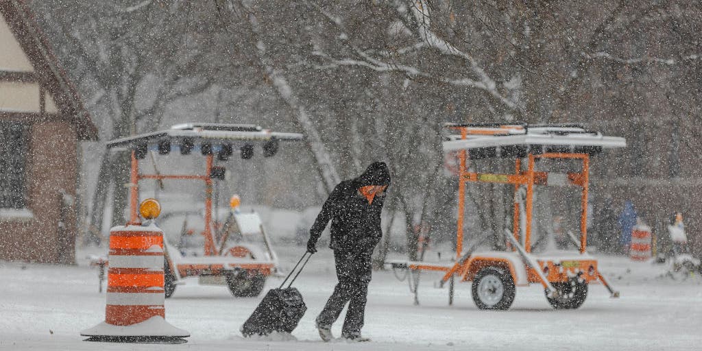 More travel chaos ahead as first Nor'easter of La Niña winter season slams East Coast with rain, ice and snow