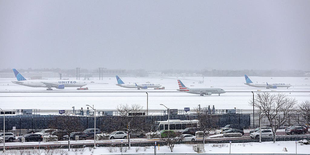 Travel nightmare unfolds as first Nor'easter of La Niña winter season slams East Coast with rain, ice and snow