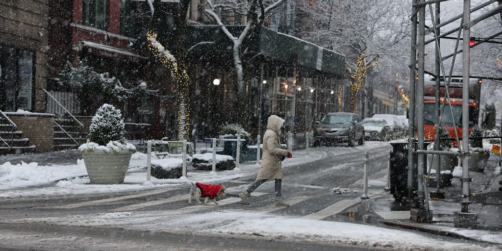 Another round of nasty winter weather expected to lash into the Northeast for the holidays