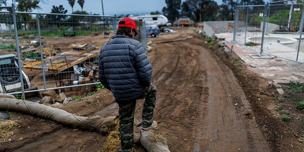 NWS warns of ‘dangerous scenario’ as Los Angeles faces rare high risk ...