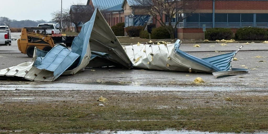 Damage reported after tornado rips through Long Creek, Illinois, amid severe storms