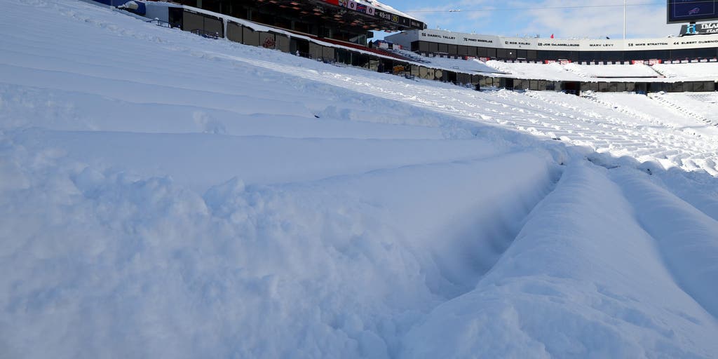 Bills fans asked to lend a hand shoveling at Highmark Stadium ahead of more heavy snow