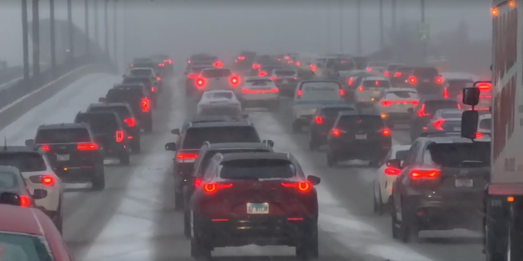 Relentless snow blankets Midwest, western New York as lake-effect machine hammers west Michigan, Buffalo