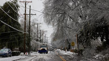 Deadly historic winter storm: Ice leaves life-threatening power outages across South, snow buries Northeast