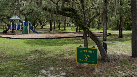 Two teens dead after hand-dug tunnel with 'sugar sand' collapses in Florida