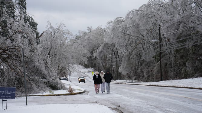 Oxford, Mississippi was battered by life-threatening ice from a massive nationwide storm on Jan. 25, leaving widespread damage—including major structural damage, fallen trees, and downed power lines—that continues to affect the area through the week.