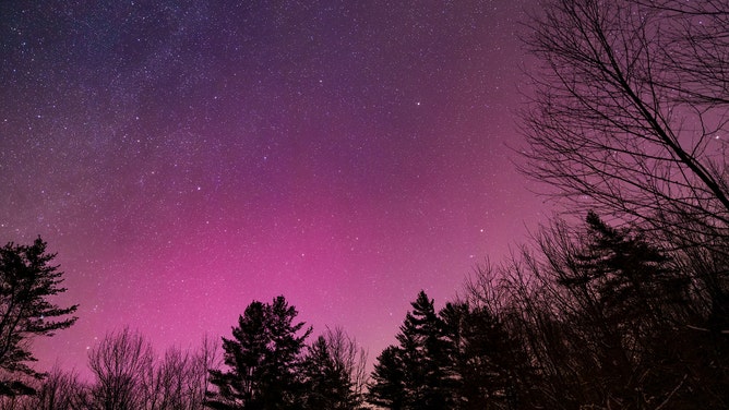 Northern Lights in Westminster, Vermont Monday night