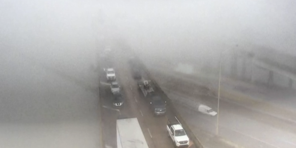 Near zero visibility from dense fog causes multiple crashes in Alabama, shuts down portions of I-10 Eastbound