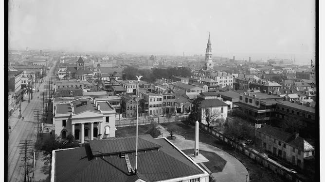 Charleston, S.C., general view from St. Michael's Church, circa 1900. Creator: Unknown
