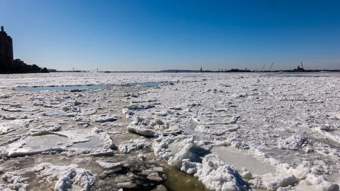 NEW YORK, NEW YORK - FEBRUARY 09: Ice floes cover part of the Hudson River along the Manhattan shoreline as New York City continues to experience frigid temperatures on February 9, 2026, in New York City