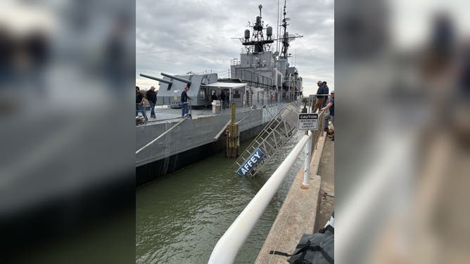 30 people stranded on the USS Laffey after a gangway to the boat collapsed.