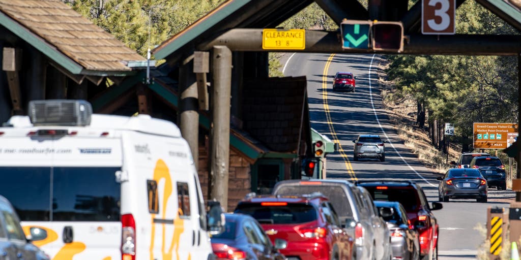 Here are the top 10 most popular national parks across America