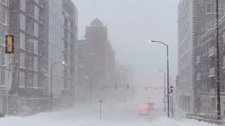 Green Bay, Wisconsin sees biggest snowfall in over a century