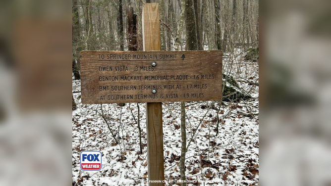 Sign that leads to Springer Mountain.