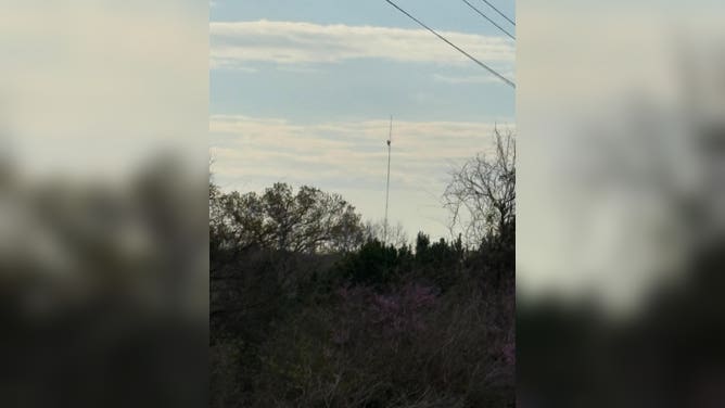 A hot air balloon carrying two passengers struck an approximate 925-foot cell tower in Longview, Texas, on Feb. 28.