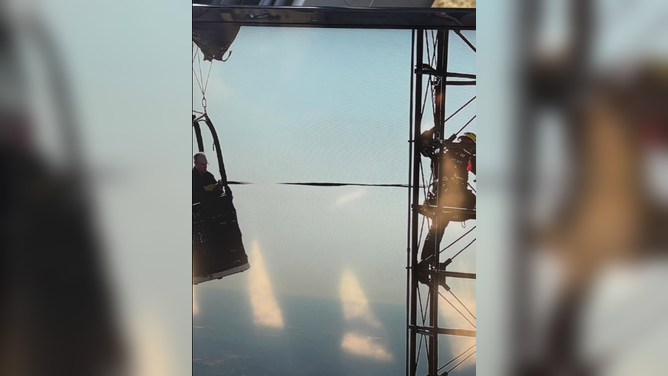 A hot air balloon carrying two passengers struck an approximate 925-foot cell tower in Longview, Texas, on Feb. 28.