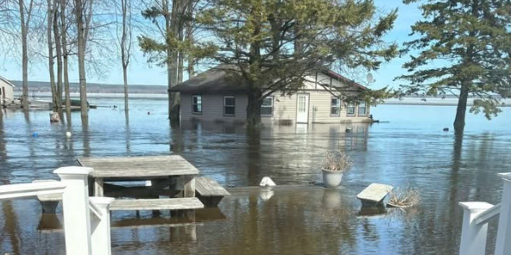 Rising waters: Days of heavy rain cause rivers in Michigan and Wisconsin to exceed limits