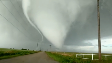 Severe weather outbreak brewing with potential strong, long track tornadoes targeting millions in Midwest