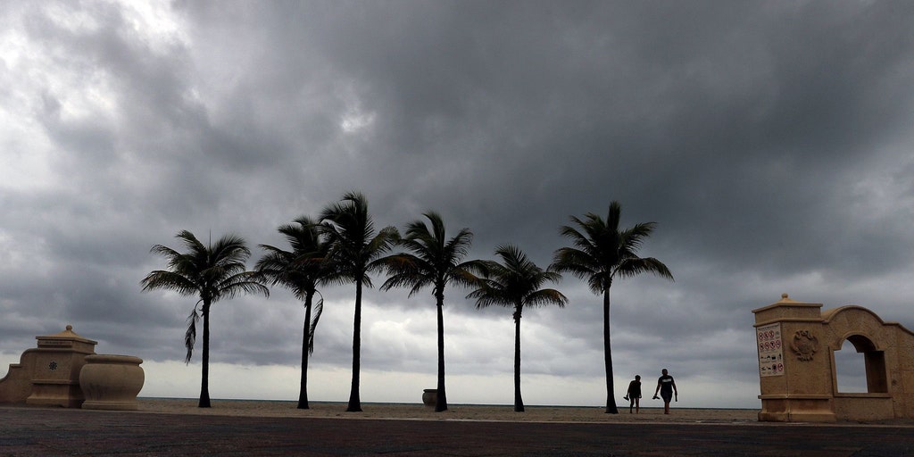 Tracking the tropics: Hints of tropical trouble possible for first weeks of hurricane season