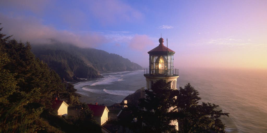 Coastal landmarks: The most stunning lighthouses across the US