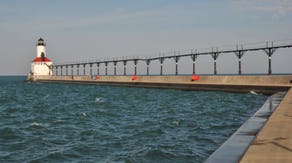 Child found dead in Lake Michigan after 4 first responders are injured during hazardous rescue effort