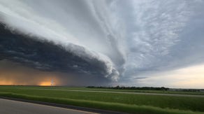 Numerous tornadoes and hurricane-force wind gusts slam the Midwest during severe weather outbreak