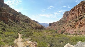 3 people suffer heat-related deaths in a week's span while hiking Grand Canyon trail