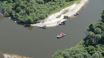2 dead and 1 missing after airboat capsizes in Florida river - Fox News