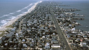 Man dies after getting caught in a rip current on popular New Jersey beach - Fox News