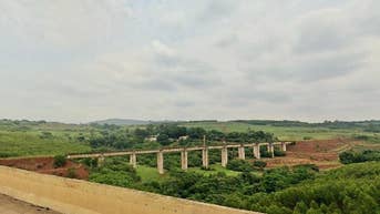 Un joven de 21 años muere tras saltar desde un puente sin cuerda de seguridad en Brasil - Fox News