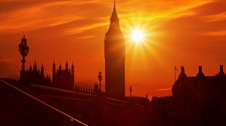 40 people dead as record-shattering heatwave bakes Europe, triggers London 'red warning'
