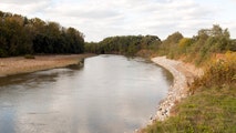 5 people found dead after going missing on popular river in the Midwest