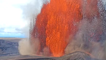 51st eruption of Mount Kilauea volcano produces large plumes of smoke and lava in Hawaii