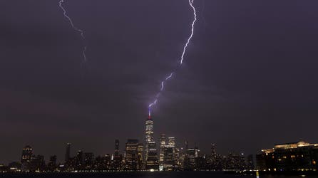 Severe storms threaten millions across Midwest, Ohio Valley, Mid-Atlantic as 500K+ still without power