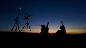 September skywatching guide: Harvest Moon, bright Venus, fall equinox and more ahead